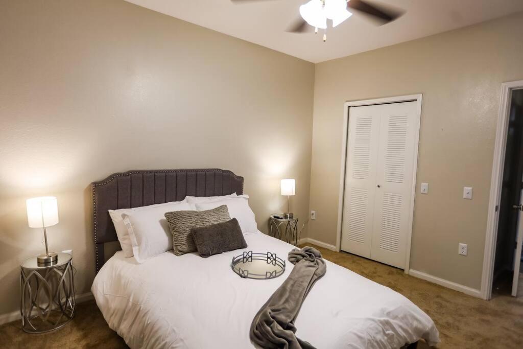 Apartament Lux 2Bd 2Ba Minutes From The Water Pensacola Zewnętrze zdjęcie